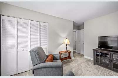 682 Shining Water Drive, Carol Stream, IL 60188 - Photo 17