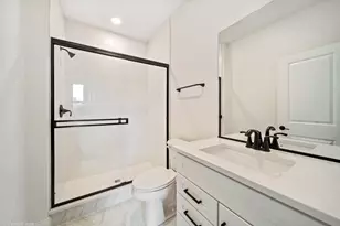 6285 Lee Ct, Lisle, IL 60532 - Photo 49