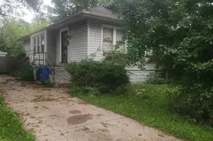 1604 S 21st Ave, Maywood, IL 60153 - Photo 3