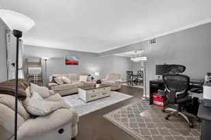 16624 Winding Creek Rd, Plainfield, IL 60586 - Photo 9