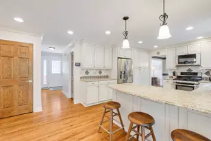 1514 Allen Ln, Saint Charles, IL 60174 - Photo 9