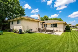 7453 Cashew Dr, Orland Park, IL 60462 - Photo 43