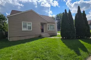 673 Orange St, Elgin, IL 60123 - Photo 1