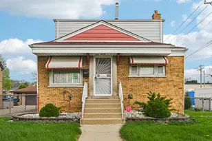 8853 S Troy Ave, Evergreen Park, IL 60805 - Photo 1