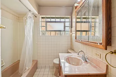 8853 S Troy Avenue, Evergreen Park, IL 60805 - Photo 9