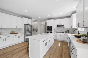 612 Belmont Ave, Oswego, IL 60543 - Photo 9