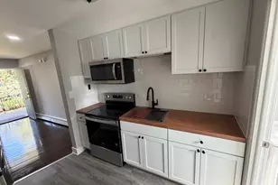 6901 N Ridge Blvd, Chicago, IL 60645 - Photo 5