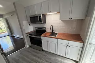 6901 N Ridge Blvd, Chicago, IL 60645 - Photo 11