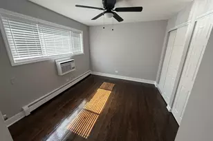 6901 N Ridge Blvd, Chicago, IL 60645 - Photo 7