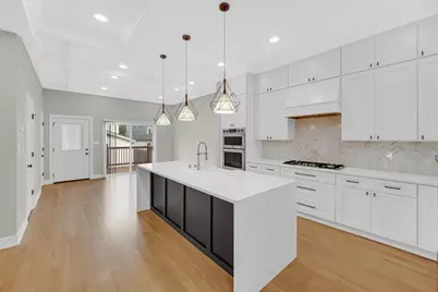 5336 W Leland Avenue, Chicago, IL 60630 - Photo 9