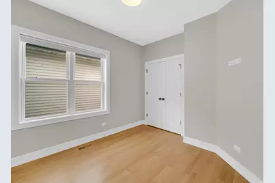 5336 W Leland Avenue, Chicago, IL 60630 - Photo 33