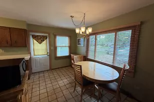 2018 Oxnard Dr, Downers Grove, IL 60516 - Photo 17