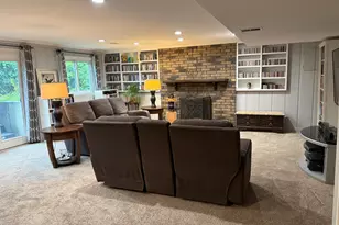 2018 Oxnard Dr, Downers Grove, IL 60516 - Photo 7
