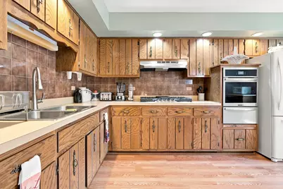 288 Escanaba Avenue, Calumet City, IL 60409 - Photo 5