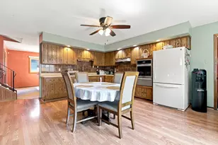288 Escanaba Ave, Calumet City, IL 60409 - Photo 7