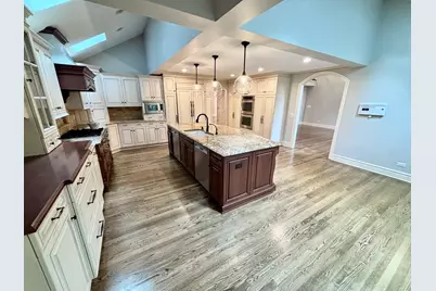 7417 Inverway Drive, Lakewood, IL 60014 - Photo 5