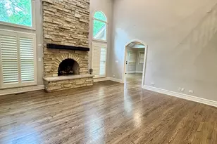 7417 Inverway Dr, Lakewood, IL 60014 - Photo 7