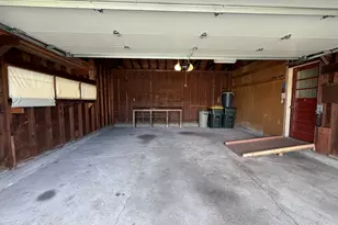 634 Barrington Ave, East Dundee, IL 60118 - Photo 9