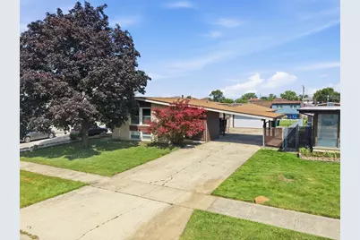 7836 W 80th Place, Bridgeview, IL 60455 - Photo 1