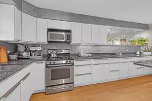 5358 N Cumberland Ave, Chicago, IL 60656 - Photo 11