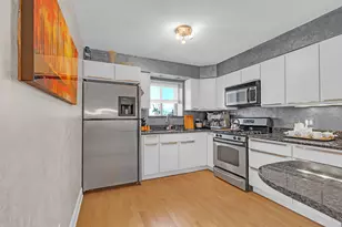5358 N Cumberland Ave, Chicago, IL 60656 - Photo 9