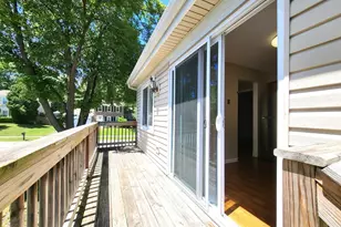 682 N Oswego Dr, Carol Stream, IL 60188 - Photo 11