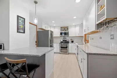 956 Bryn Mawr Avenue, Bartlett, IL 60103 - Photo 9
