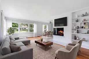 301 N Derbyshire Ave, Arlington Heights, IL 60004 - Photo 3
