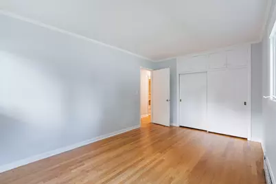 301 N Derbyshire Avenue, Arlington Heights, IL 60004 - Photo 13