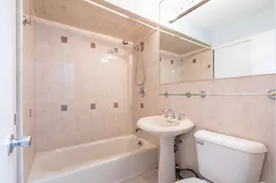 301 N Derbyshire Ave, Arlington Heights, IL 60004 - Photo 21
