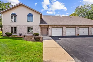 2648 Crescenzo Dr, Joliet, IL 60436 - Photo 1