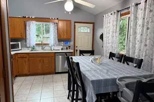 29W313 Ray Ave, West Chicago, IL 60185 - Photo 5