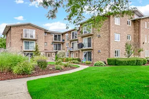 9040 W 140th St, Orland Park, IL 60462 - Photo 1