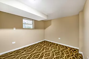 2135 N Kilbourn Ave, Chicago, IL 60639 - Photo 13