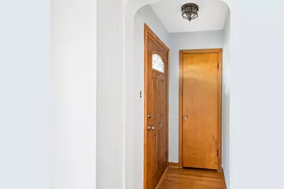 4838 W 97th Place, Oak Lawn, IL 60453 - Photo 3