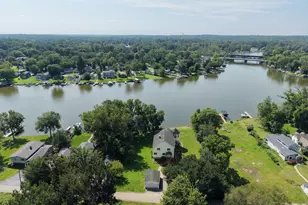 1301 Tower Ln, Cary, IL 60013 - Photo 39