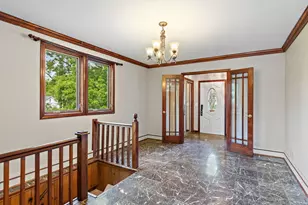 1301 Tower Ln, Cary, IL 60013 - Photo 5