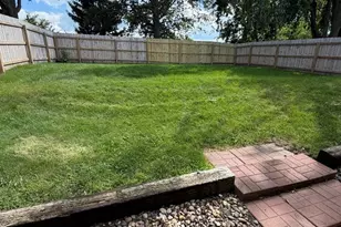 2213 Clearwater Ave, Bloomington, IL 61704 - Photo 17