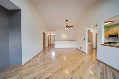 21543 Wolf Lake Way, Crest Hill, IL 60403 - Photo 3