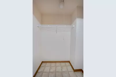 21543 Wolf Lake Way, Crest Hill, IL 60403 - Photo 17