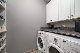 4007 N Paulina St, Chicago, IL 60613 - Photo 11