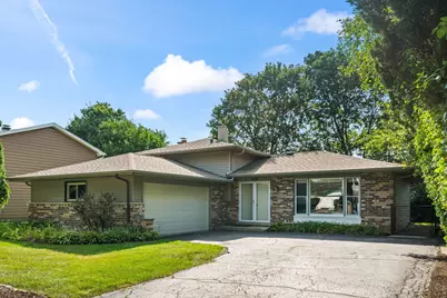 1292 N Linden Avenue, Palatine, IL 60074 - Photo 1