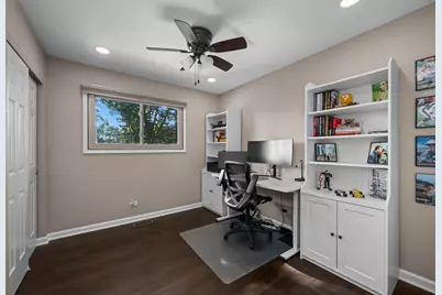 1292 N Linden Avenue, Palatine, IL 60074 - Photo 17