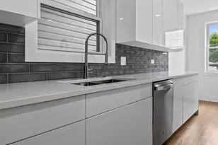 3527 N Kostner Ave, Chicago, IL 60641 - Photo 11