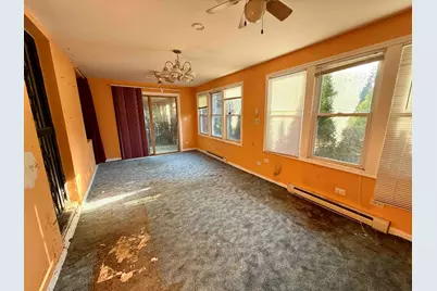 8830 Sayre Avenue, Morton Grove, IL 60053 - Photo 13