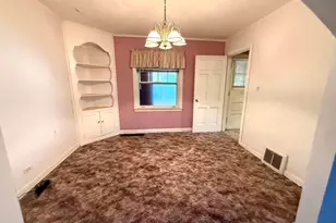 8830 Sayre Ave, Morton Grove, IL 60053 - Photo 9