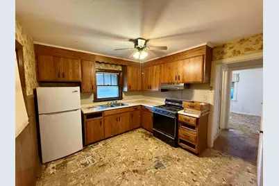 8830 Sayre Avenue, Morton Grove, IL 60053 - Photo 7