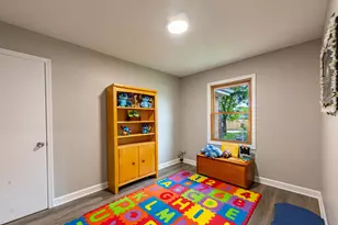 795 E 163rd St, South Holland, IL 60473 - Photo 19