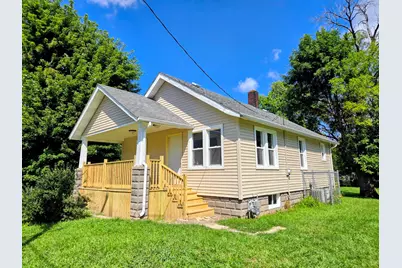 406 Cass Street, East Peoria, IL 61611 - Photo 1