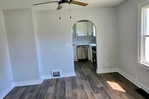 406 Cass Street, East Peoria, IL 61611 - Photo 9